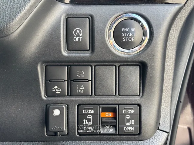 】安全装備の充実した車両になっております!詳しくは店頭スタッフまで! トヨタ エスクァイア