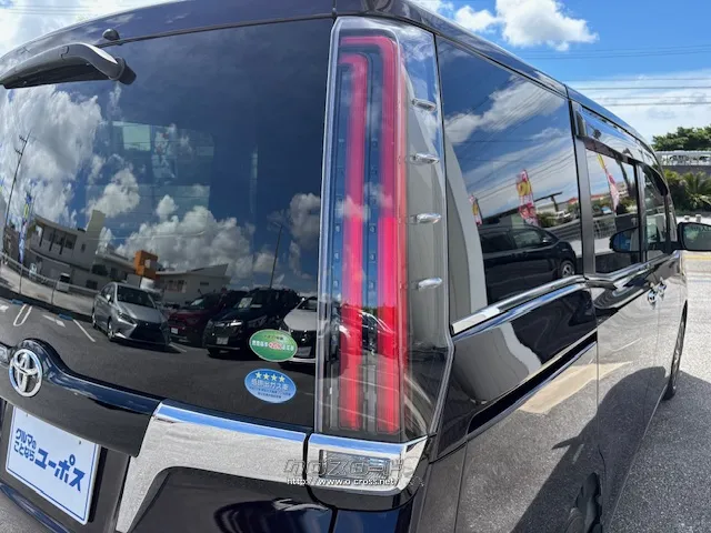 保証でカバーする範囲は業界最高水準の最大318項目・走行距離無制限。 トヨタ エスクァイア