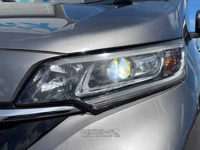 【LEDヘッドライト】消費電力が少なく、ライトの寿命が長いです。 ホンダ フリード+
