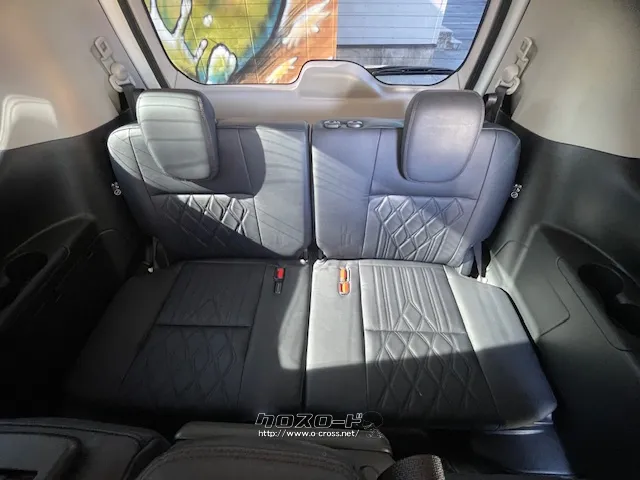 三列目も窮屈感がなく、ゆったり座れます。 日産 セレナ