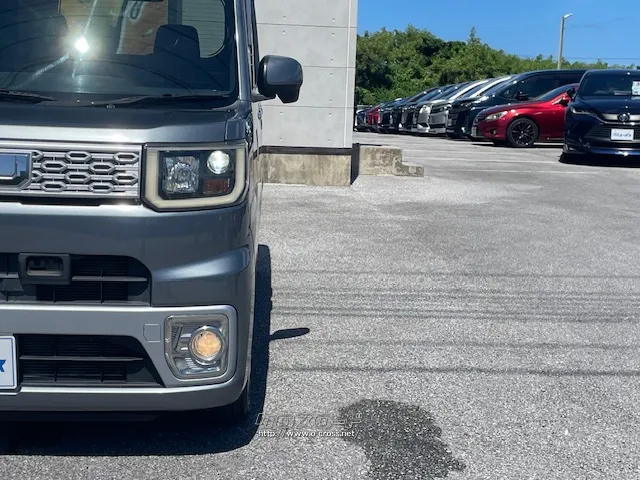 自社整備工場・板金工場を備え、車検から事故の修理まで対応致します。 ダイハツ ウェイク