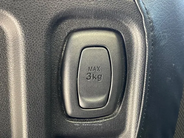 自社整備工場・板金工場を備え、車検から事故の修理まで対応致します。 ダイハツ ウェイク