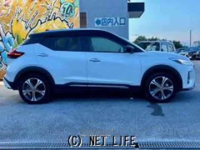 全長×全幅×全高4290×1760×1610mm 日産 キックス