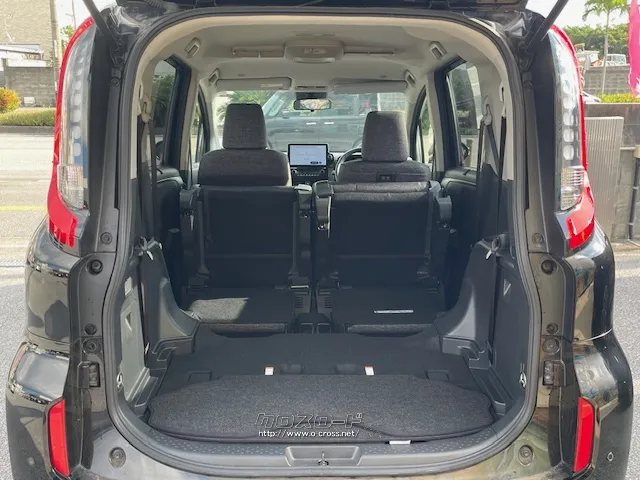 三列目をフラットに倒すことができます! トヨタ シエンタ