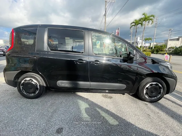 全長×全幅×全高 4260×1695×1695mm トヨタ シエンタ