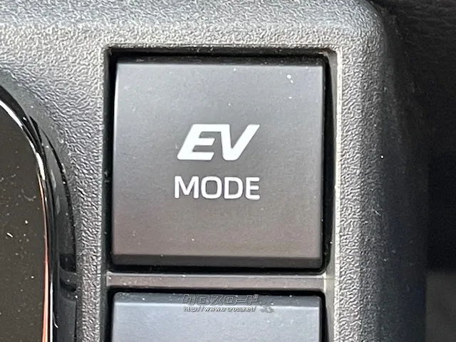 保証でカバーする範囲は業界最高水準の最大318項目・走行距離無制限。 トヨタ シエンタ