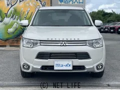三菱 アウトランダーPHEV