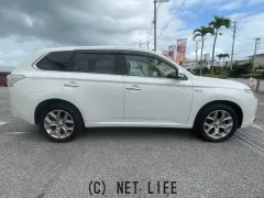三菱 アウトランダーPHEV