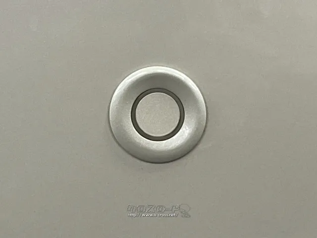 自社整備工場・板金工場を備え、車検から事故の修理まで対応致します。 トヨタ ヴェルファイア