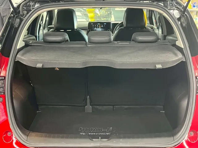 扱いやすい荷室スペース 日産 ノートオーラ