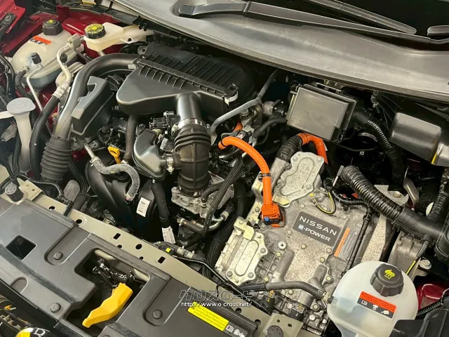 種類水冷直列3気筒DOHC+モーター総排気量1198cc 日産 ノートオーラ