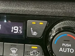 日産 ノートオーラ