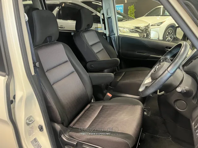 室内長×室内幅×室内高3240×1545×1400mm 日産 セレナ