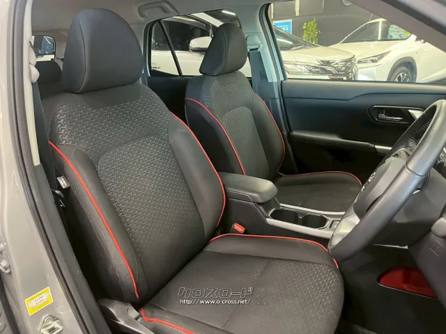 自社整備工場・板金工場を備え、車検から事故の修理まで対応致します。 トヨタ ライズ