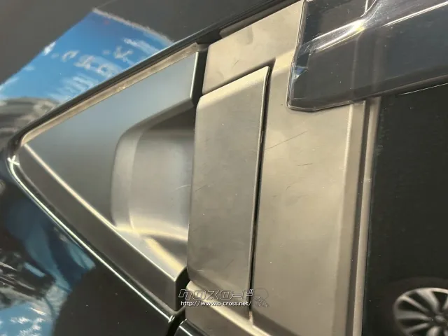 自社整備工場・板金工場を備え、車検から事故の修理まで対応致します。 ホンダ ヴェゼル