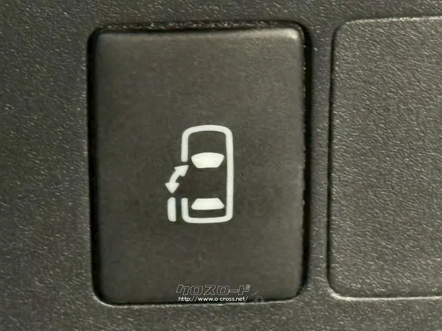 自社整備工場・板金工場を備え、車検から事故の修理まで対応致します。 ダイハツ アトレーワゴン