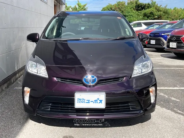トヨタの人気プリウス入庫致しました。 トヨタ プリウス