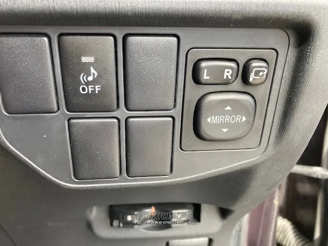 「お問合せはユーポス豊見城店まで/098-996-3107へ!お待ちしております トヨタ プリウス