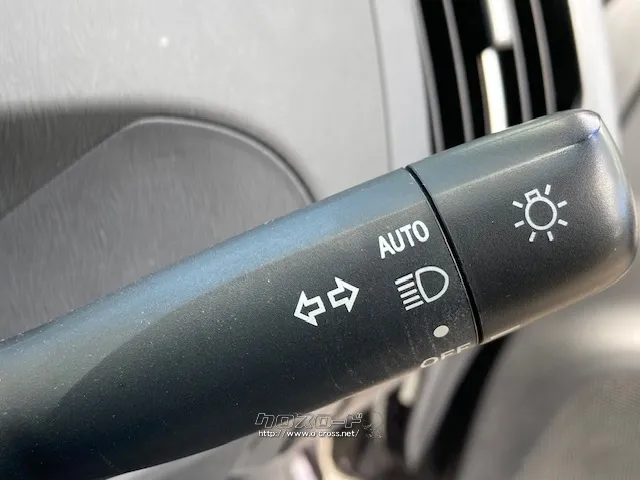 「お問合せはユーポス豊見城店まで/098-996-3107へ!お待ちしております トヨタ プリウス