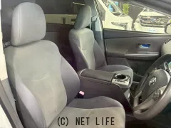 トヨタ プリウスα