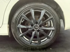 トヨタ プリウスα