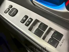 トヨタ プリウスα