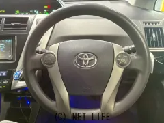 トヨタ プリウスα