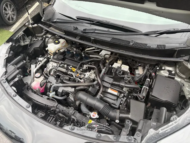 種類直列3気筒+モーター総排気量1490cc トヨタ ヤリスクロス