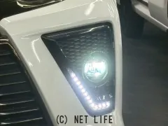 トヨタ プリウスα