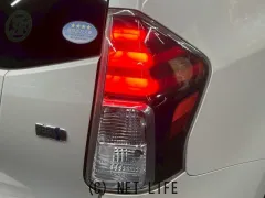 トヨタ プリウスα