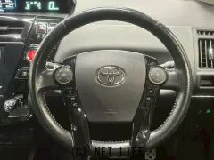 トヨタ プリウスα