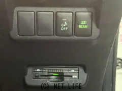 トヨタ プリウスα