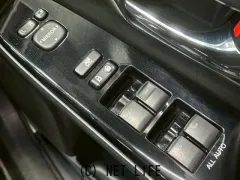 トヨタ プリウスα