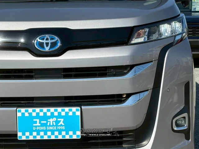 自社整備工場・板金工場を備え、車検から事故の修理まで対応致します。 トヨタ ノア