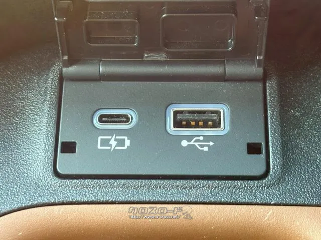 「お問合せはユーポス豊見城店まで/098-996-3107へ!お待ちしております トヨタ シエンタ