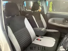 ダイハツ キャスト