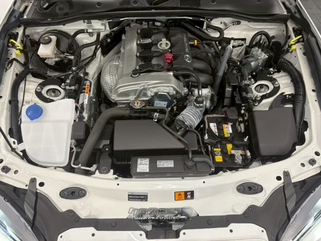 ★最高出力184ps(135kW)/7000rpm マツダ ロードスターRF