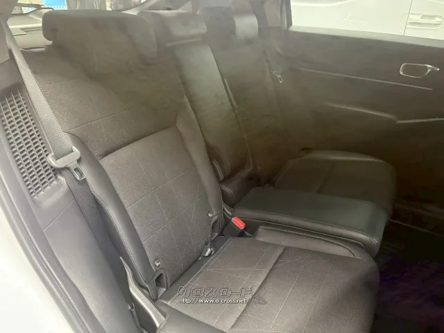 自社整備工場・板金工場を備え、車検から事故の修理まで対応致します。 ホンダ ヴェゼル