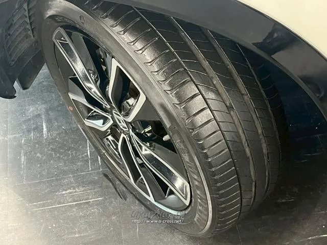 「お問合せはユーポス豊見城店まで/098-996-3107へ!お待ちしております ホンダ ヴェゼル