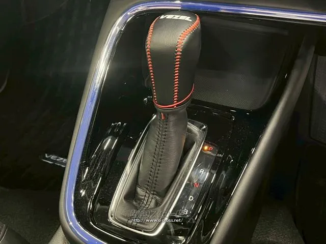 「お問合せはユーポス豊見城店まで/098-996-3107へ!お待ちしております ホンダ ヴェゼル