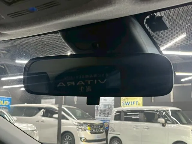 自社整備工場・板金工場を備え、車検から事故の修理まで対応致します。 トヨタ アクア