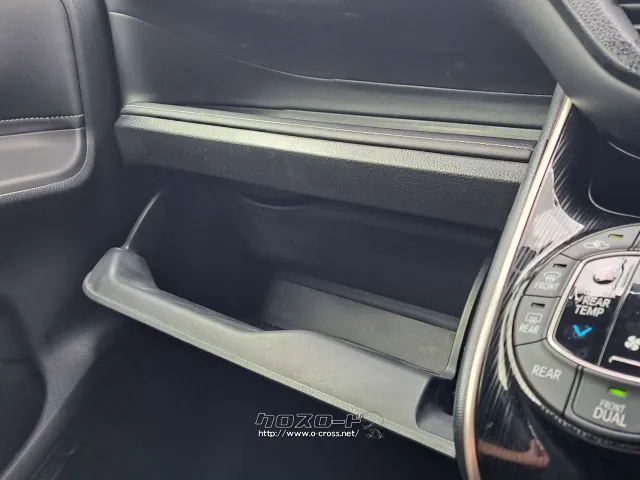 お問合せはユーポスコザ店まで/098-934-8277/お待ちしております トヨタ エスクァイア