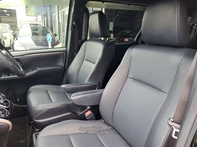 お問合せはユーポスコザ店まで/098-934-8277/お待ちしております トヨタ エスクァイア