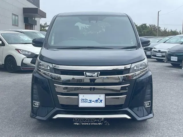 トヨタミディアムクラスのミニバン「ノア」 トヨタ ノア