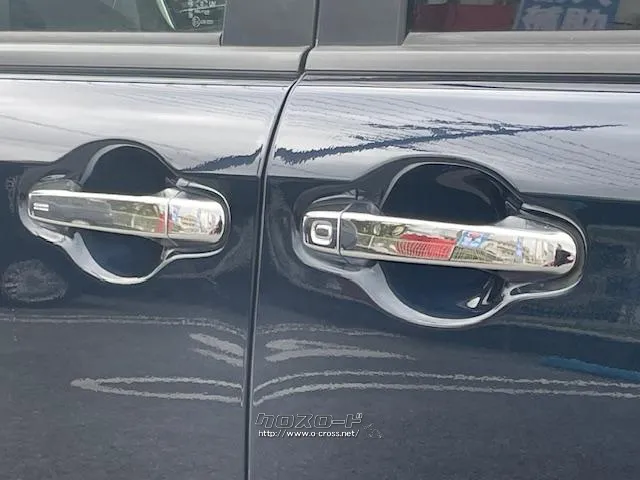 自社整備工場・板金工場を備え、車検から事故の修理まで対応致します。 トヨタ ノア