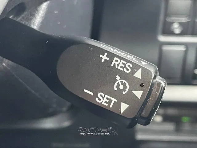 自社整備工場・板金工場を備え、車検から事故の修理まで対応致します。 トヨタ ノア