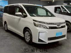 トヨタ ヴォクシー