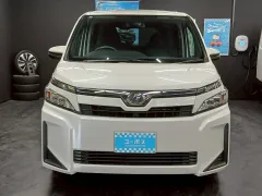 トヨタ ヴォクシー