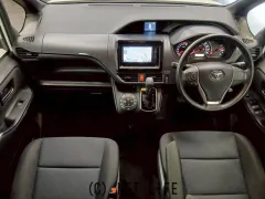 トヨタ ヴォクシー