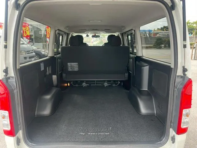 保証でカバーする範囲は業界最高水準の最大318項目。 トヨタ ハイエースバン